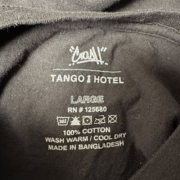 Tango Hotel CRASH Graphic T Shirt Mens Size Large Black Casual Streetwear - Picture 4 of 5